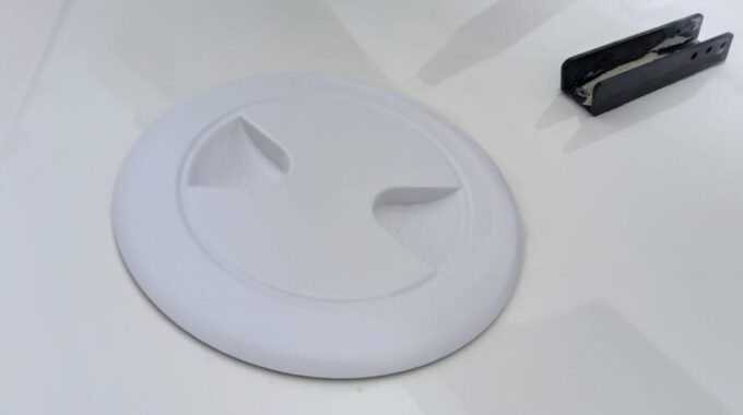 Soric – Under The Hood